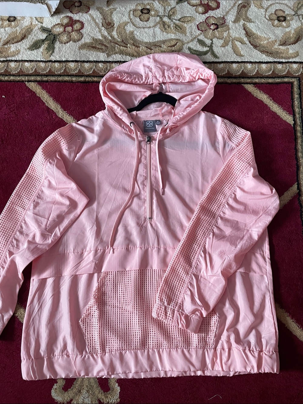 Daisy Fuentes Pink Hooded Windbreaker Pullover for Women
